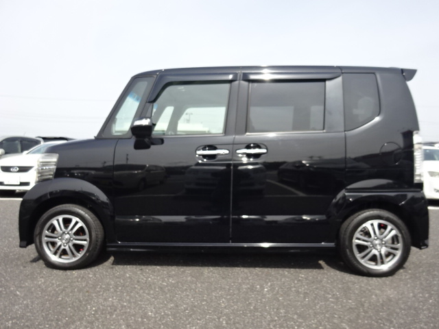 ホンダ N-BOXカスタムの画像11