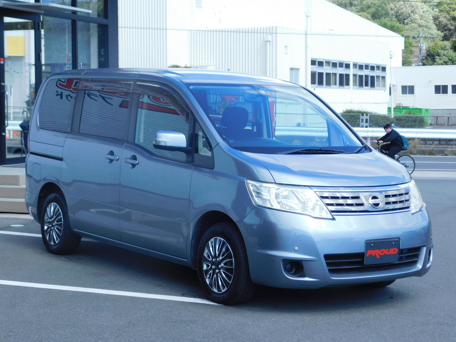 日産 セレナの画像3