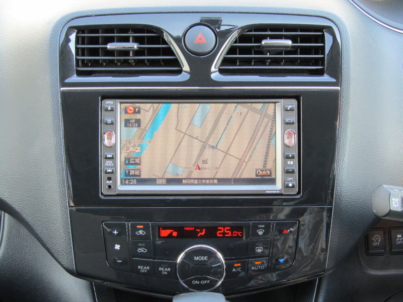 日産 セレナの画像16