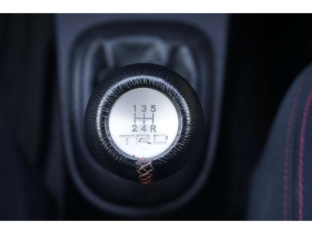 トヨタ ヴィッツの画像12