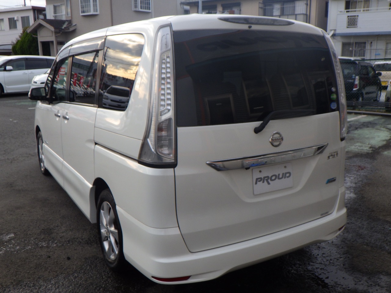 日産 セレナの画像4