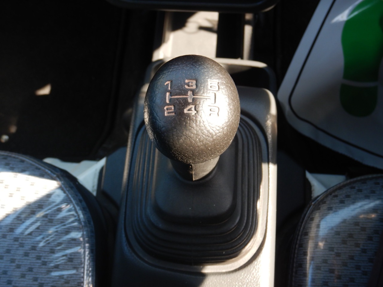 日産 NT100クリッパートラックの画像10