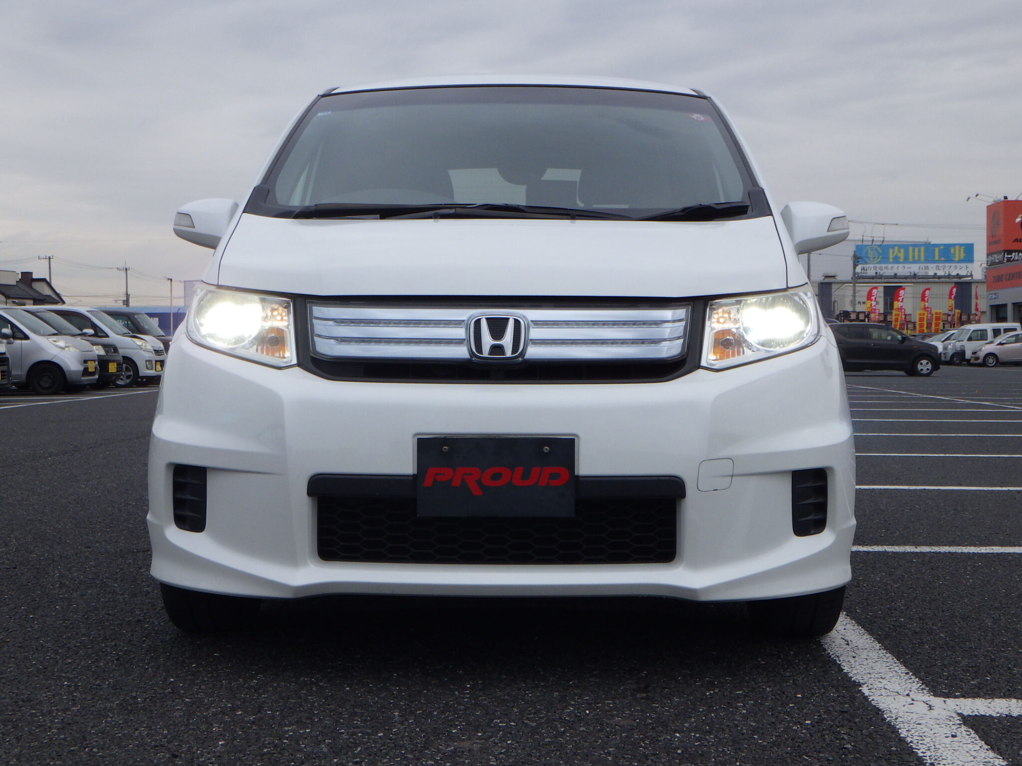 ホンダ フリードスパイクハイブリッド　の画像2