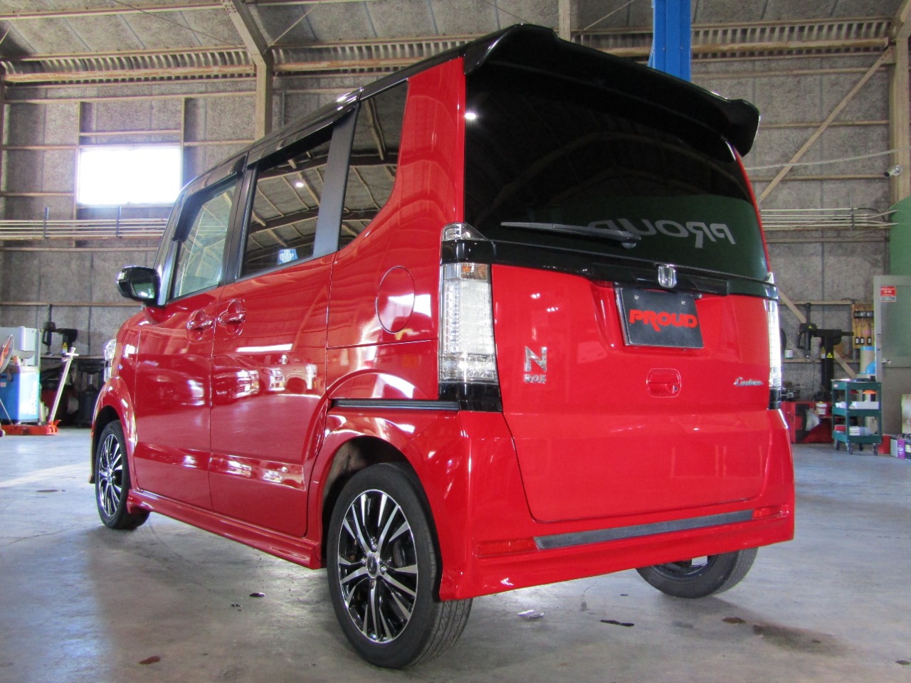 ホンダ N-BOXカスタムの画像6
