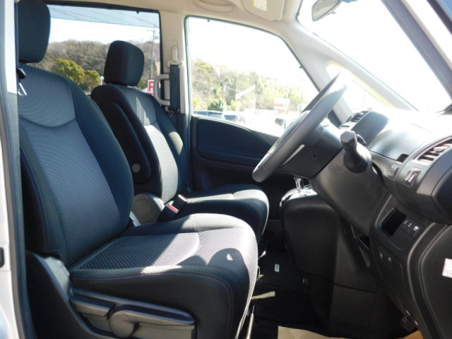 日産 セレナの画像9