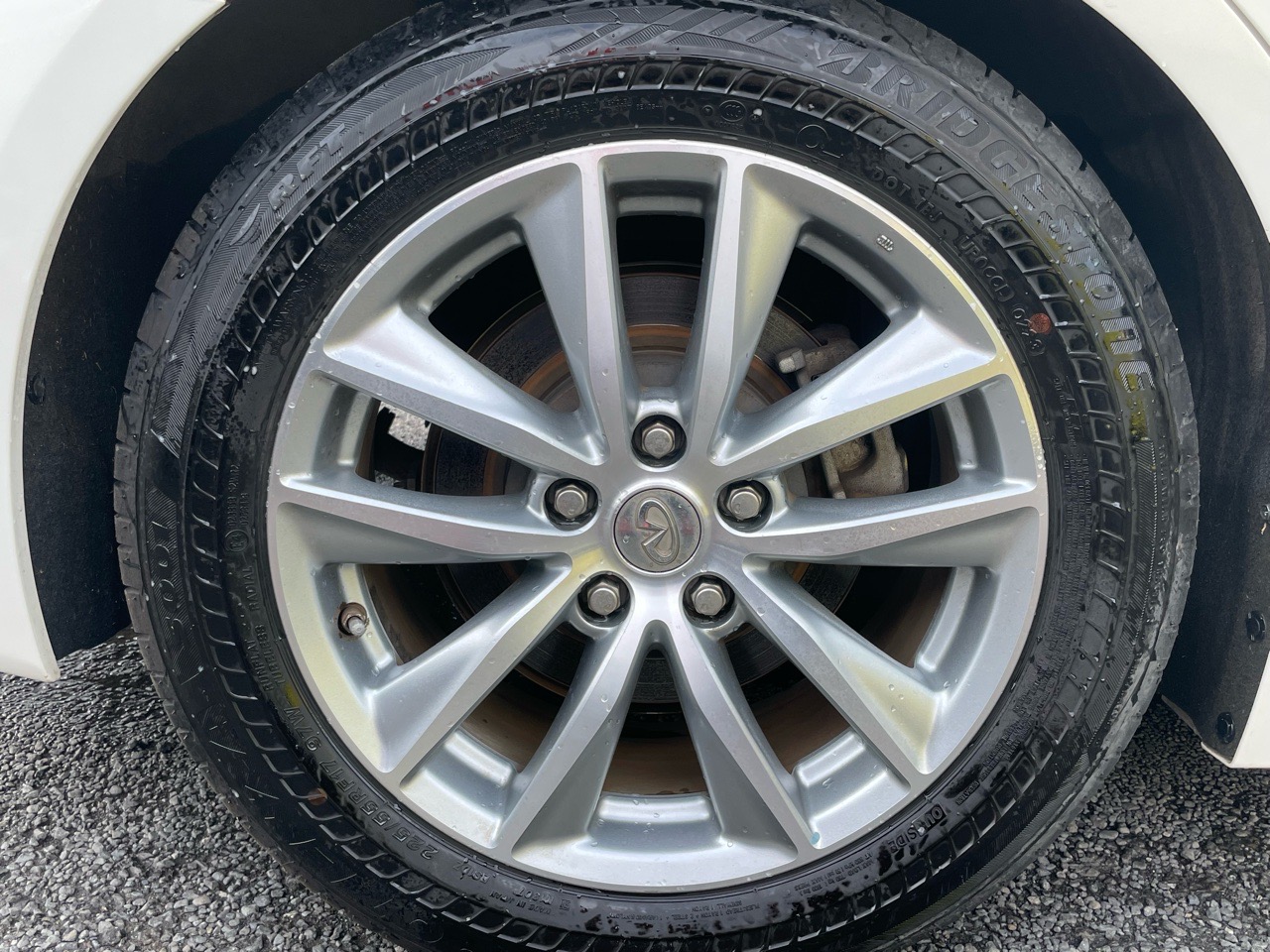 日産 スカイラインの画像18