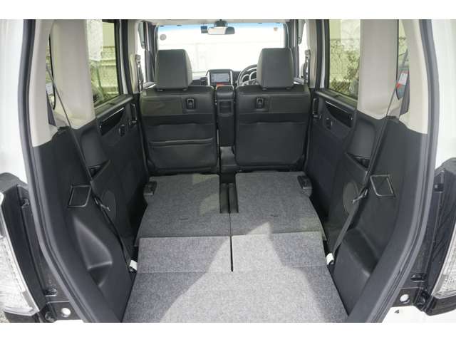 ホンダ N-BOXカスタムの画像11