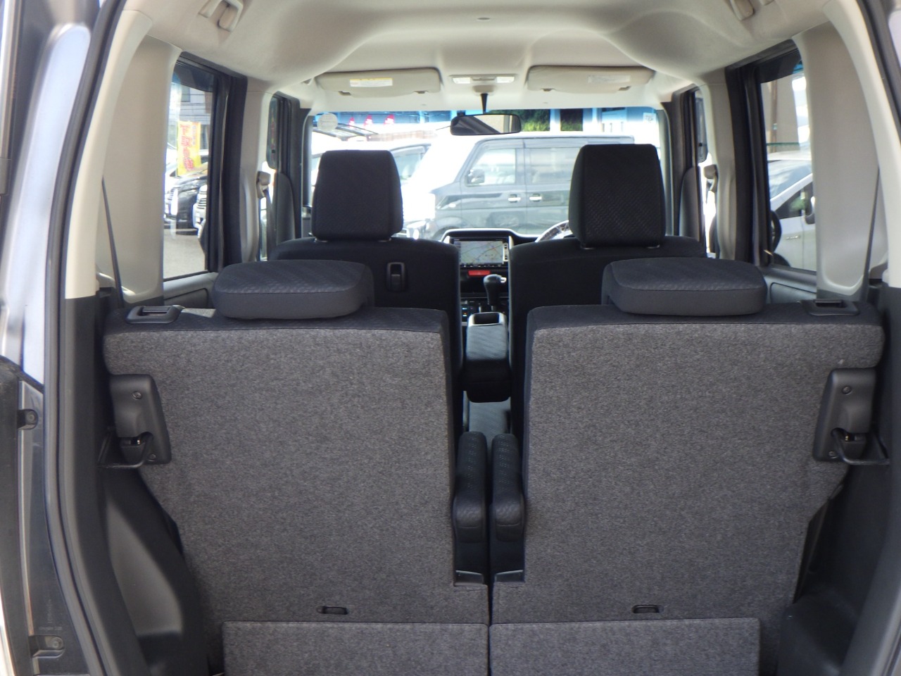 ホンダ N-BOXカスタムの画像19