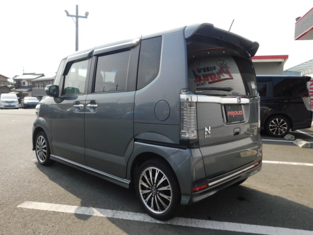 ホンダ N-BOXカスタムの画像7