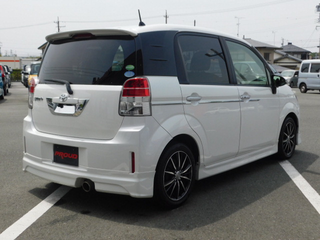 トヨタ スペイドの画像5