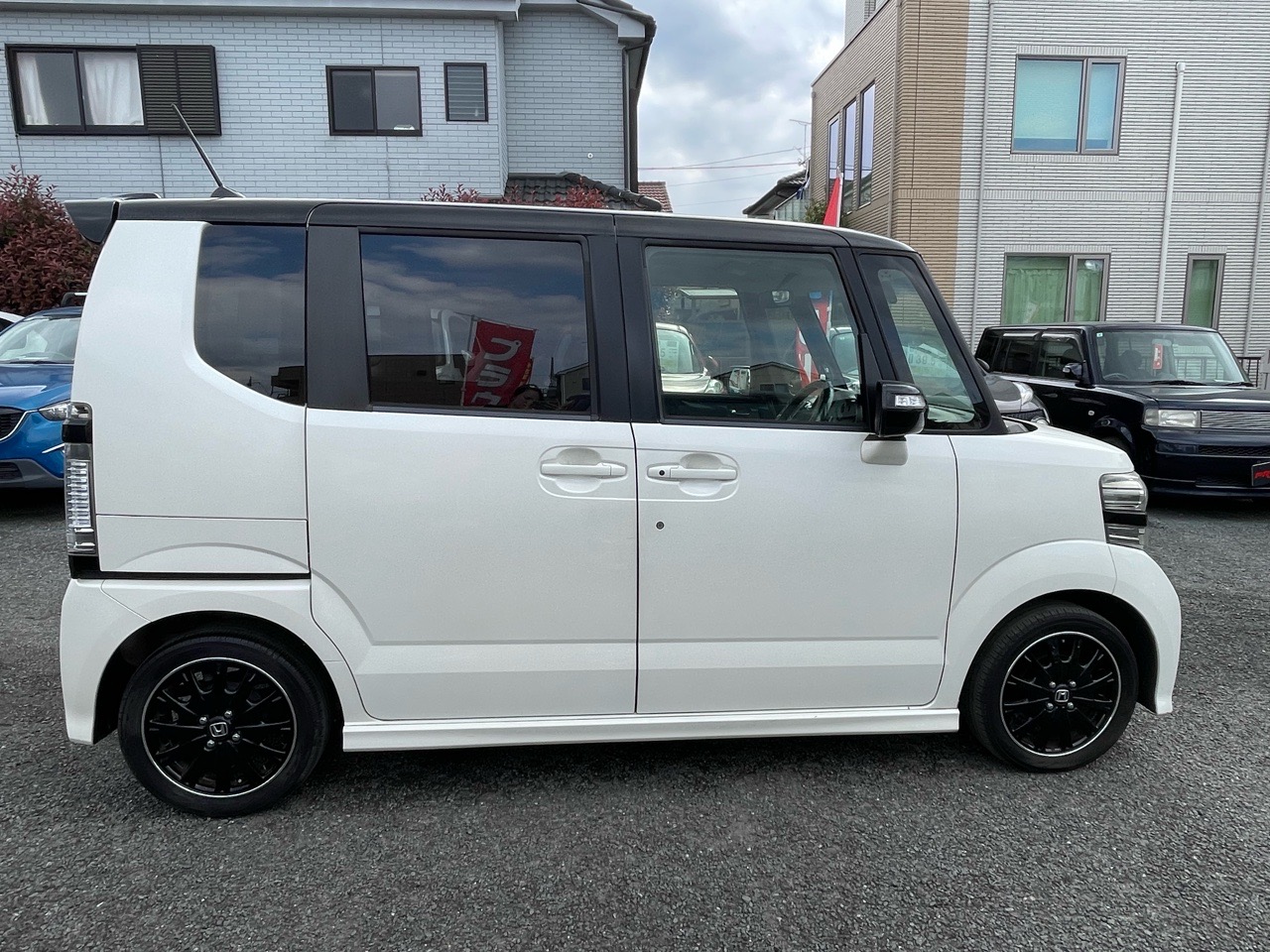 ホンダ N-BOXカスタムの画像11