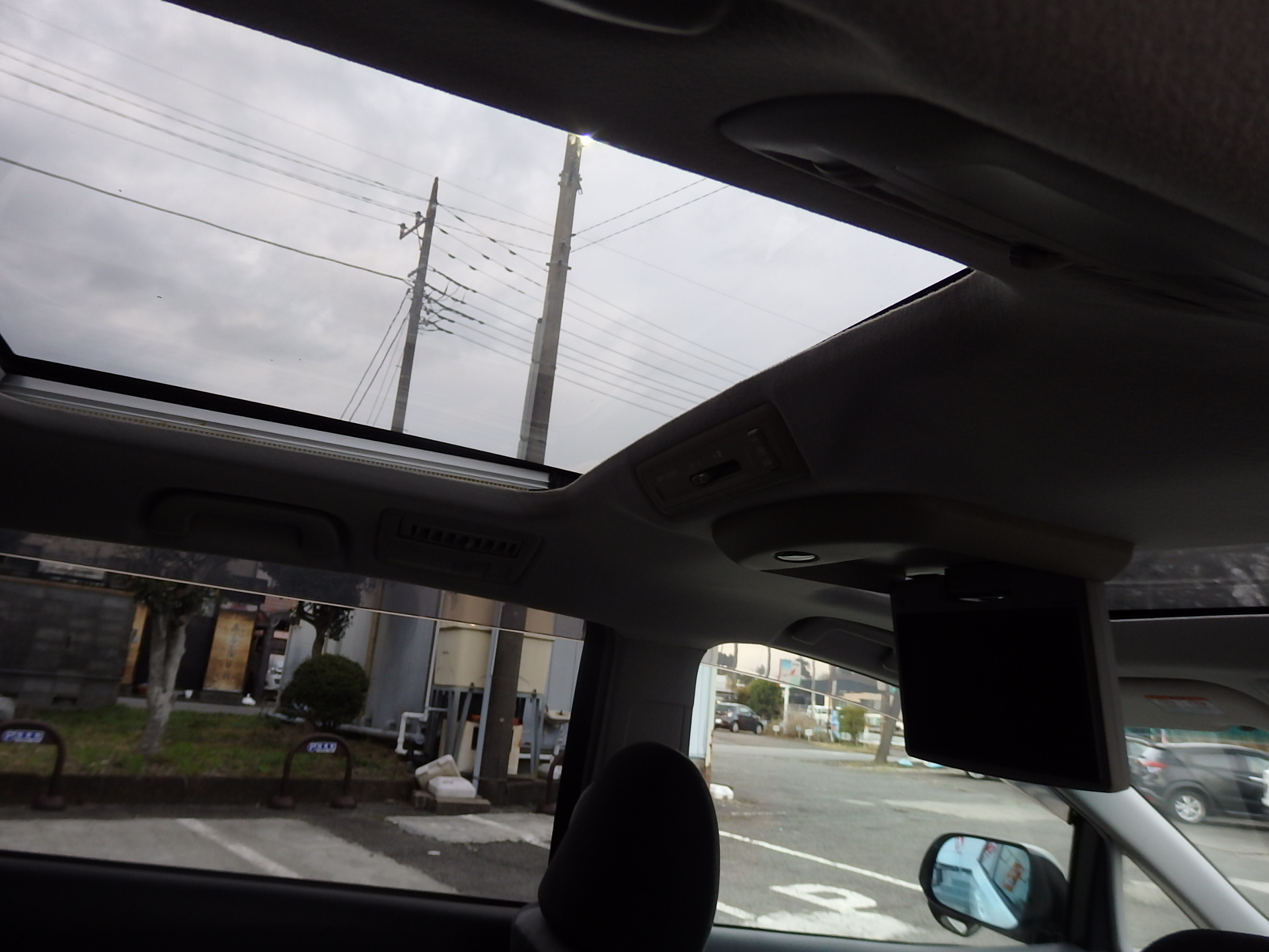 トヨタ エスティマの画像18