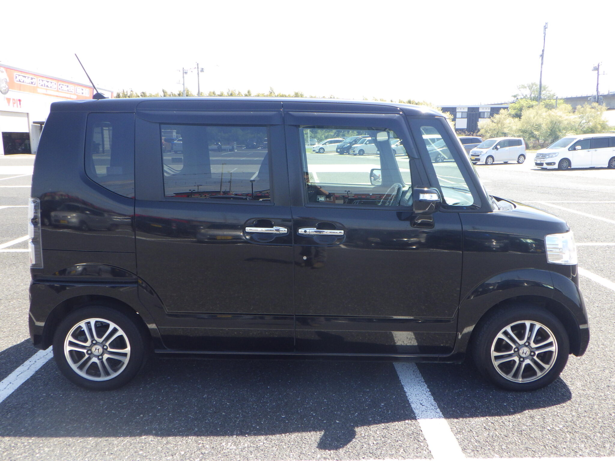 ホンダ N-BOXの画像4