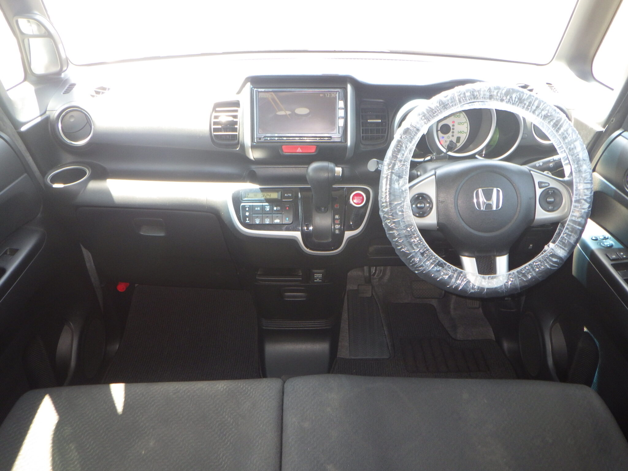 ホンダ N-BOXの画像12