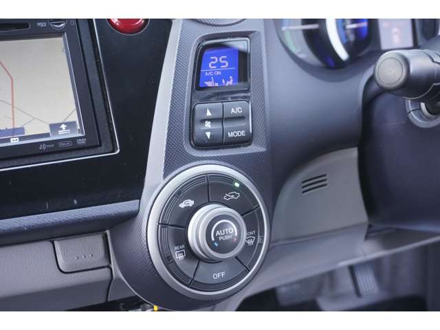 ホンダ インサイトの画像17