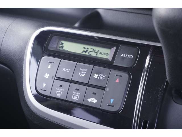 ホンダ N-BOXカスタムの画像12