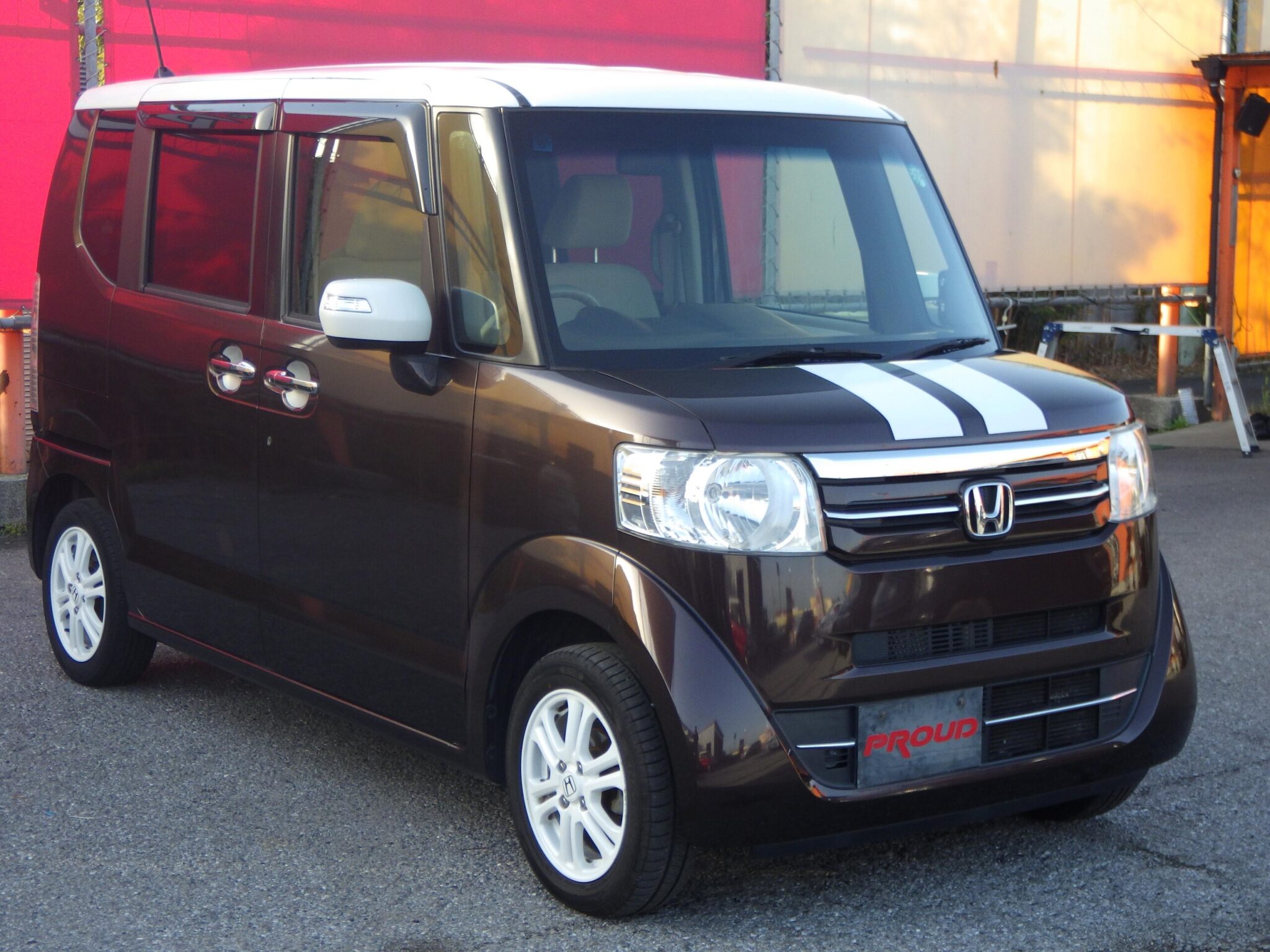 ホンダ N-BOXの画像3