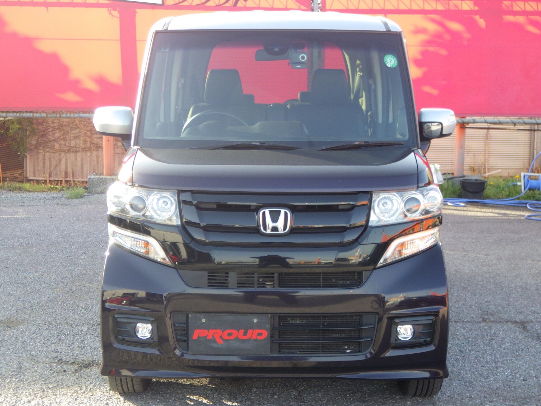 ホンダ N-BOXカスタムの画像2