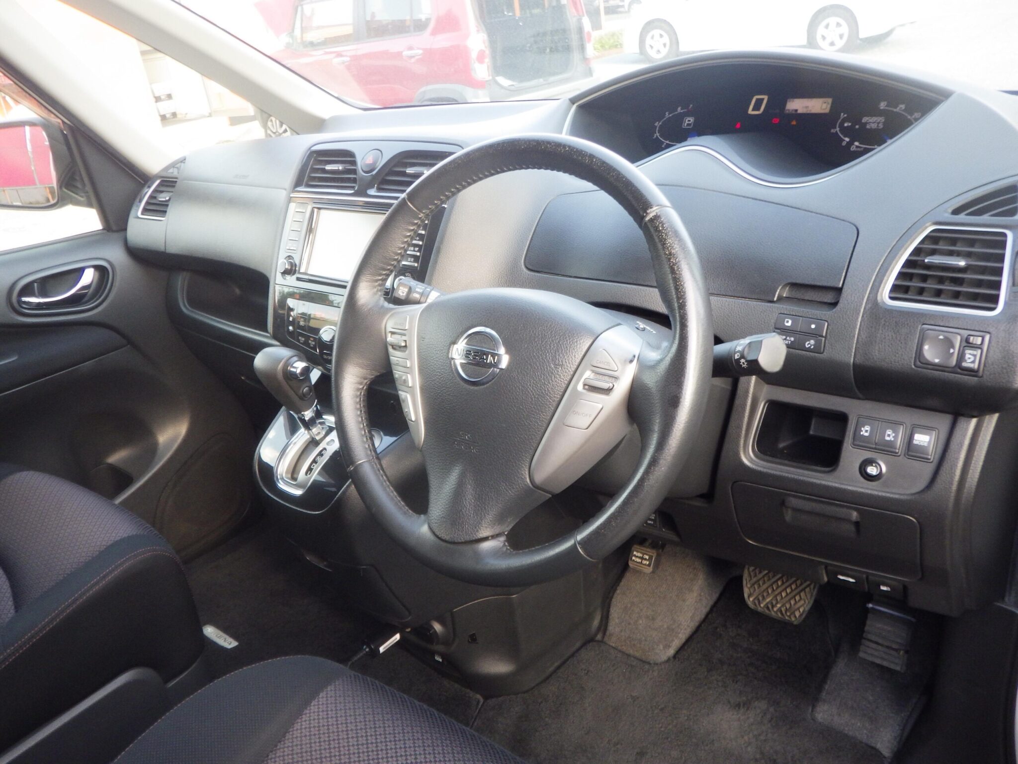 日産 セレナの画像14