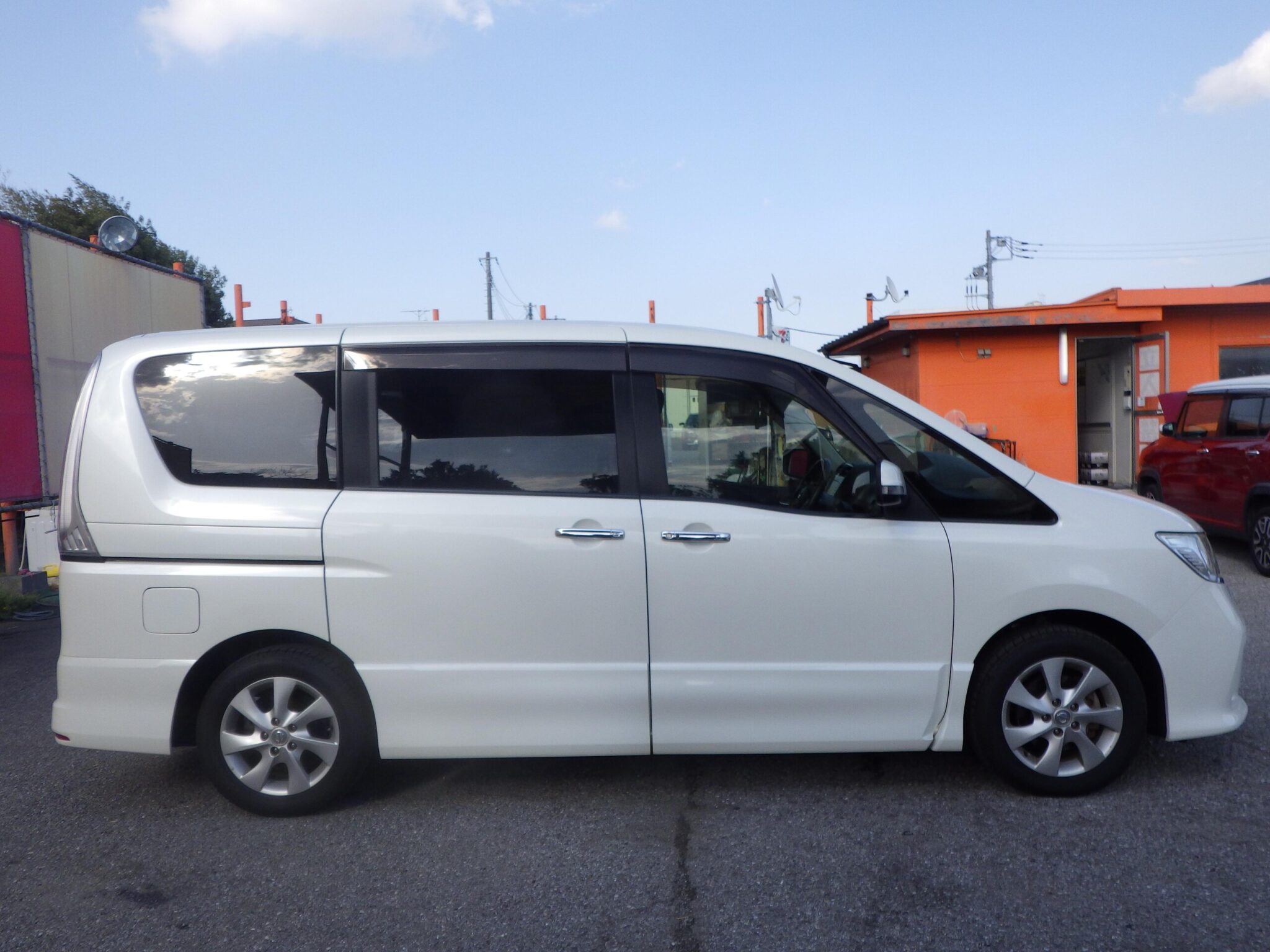 日産 セレナの画像4