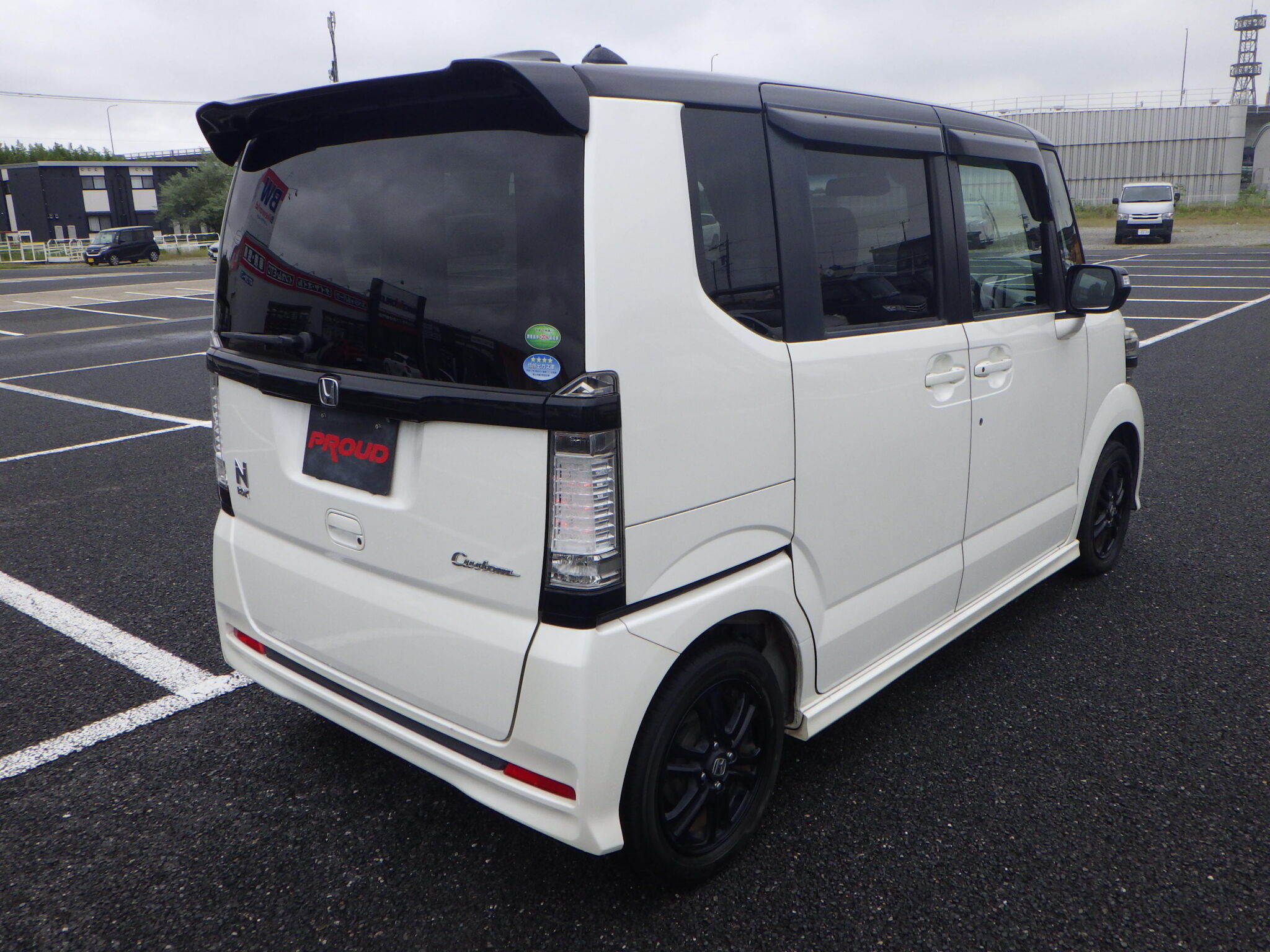 ホンダ N-BOXカスタムの画像5