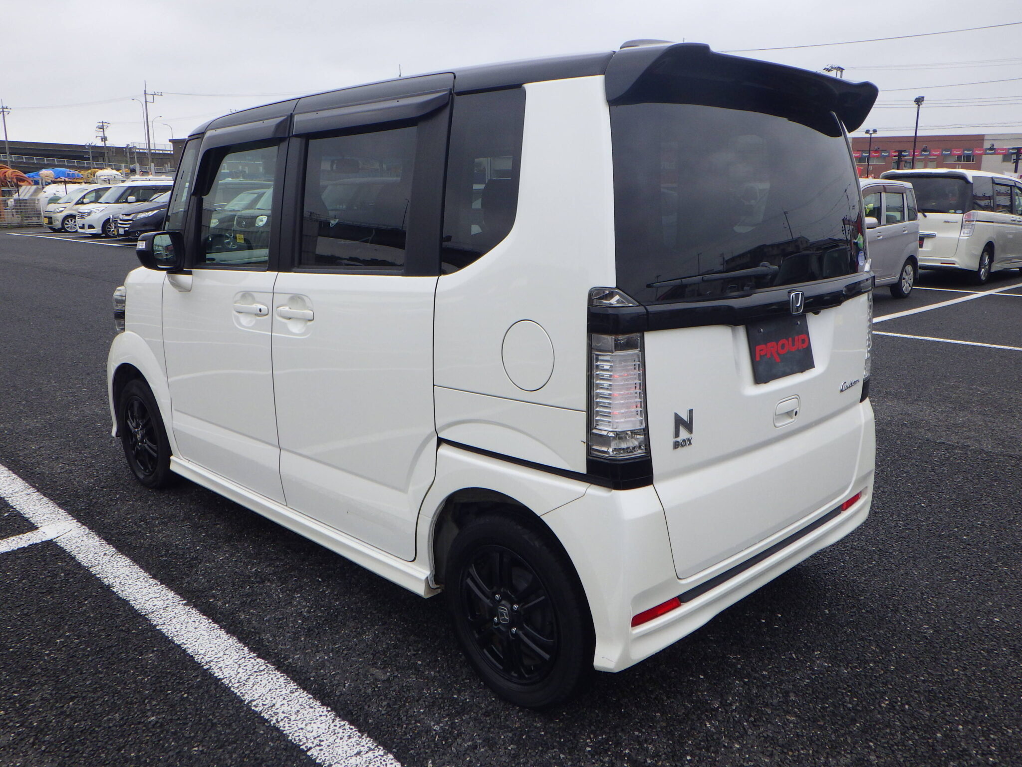 ホンダ N-BOXカスタムの画像7