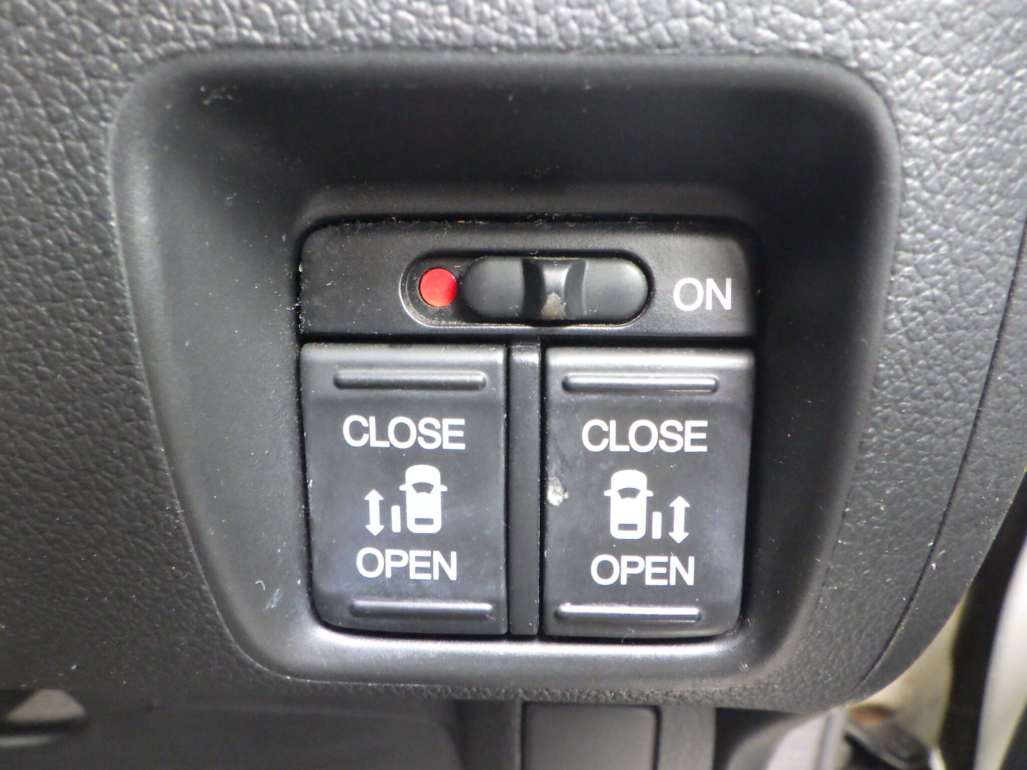 ホンダ N-BOXカスタムの画像15