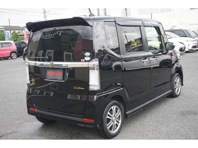 ホンダ N-BOXカスタムの画像4