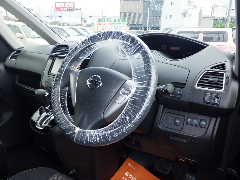 日産 セレナの画像2