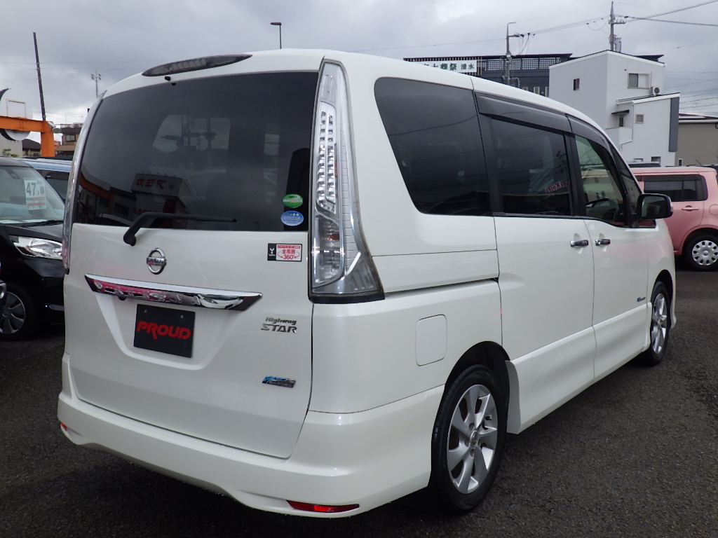 日産 セレナの画像18