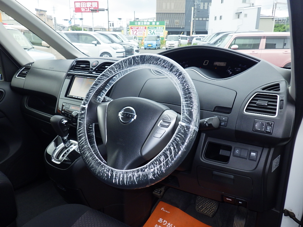 日産 セレナの画像2
