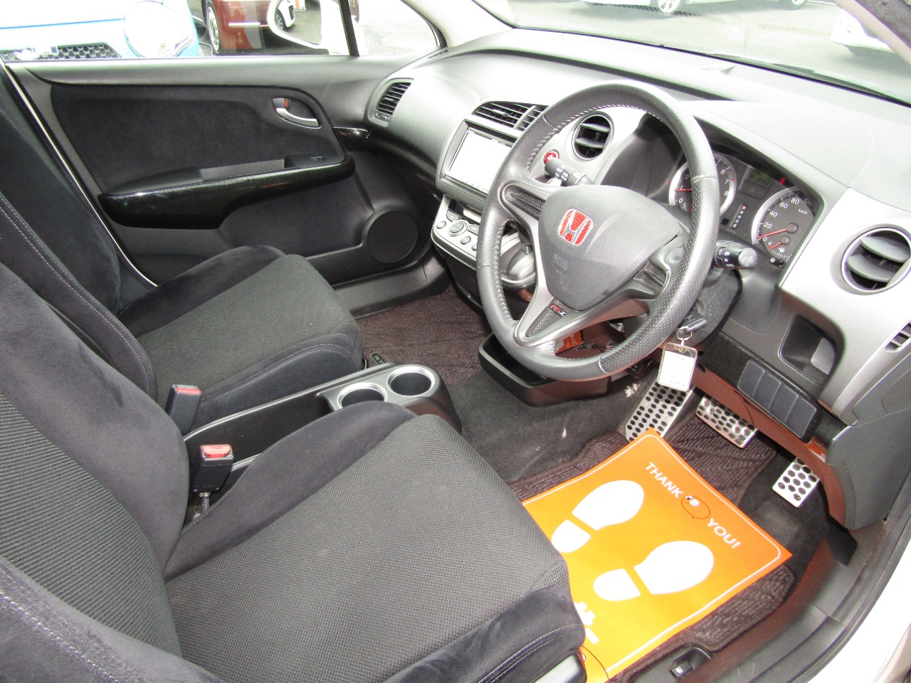 ホンダ ストリームの画像9