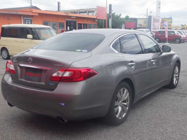 日産 フーガハイブリッドの画像5