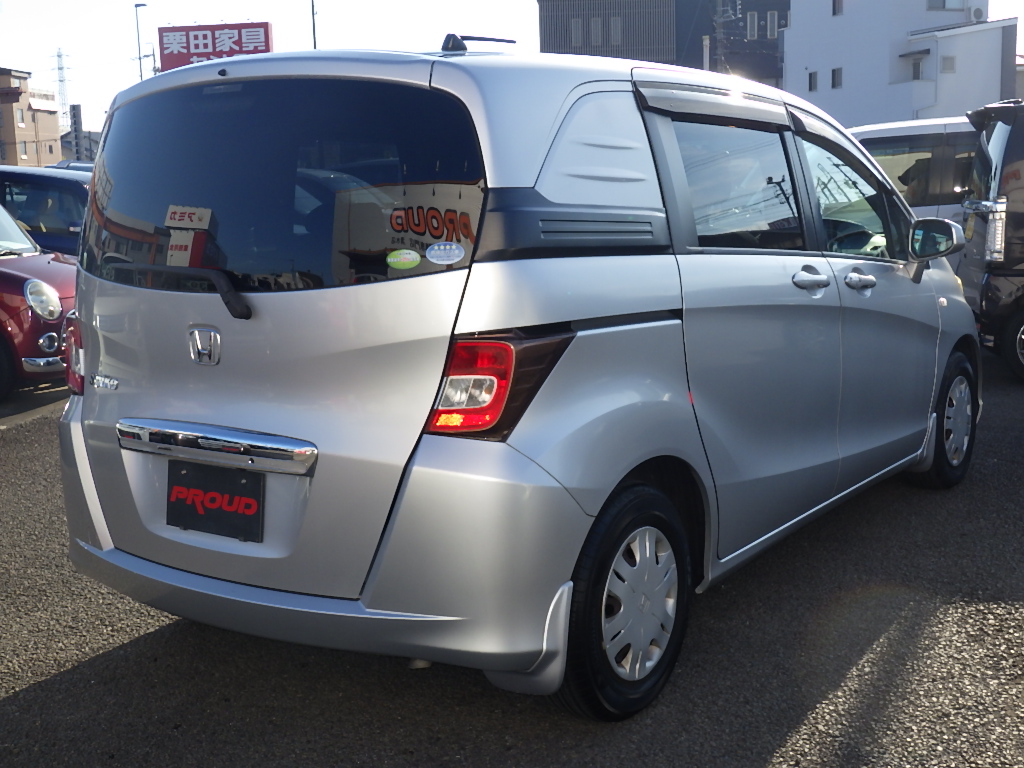 ホンダ フリードスパイクの画像18