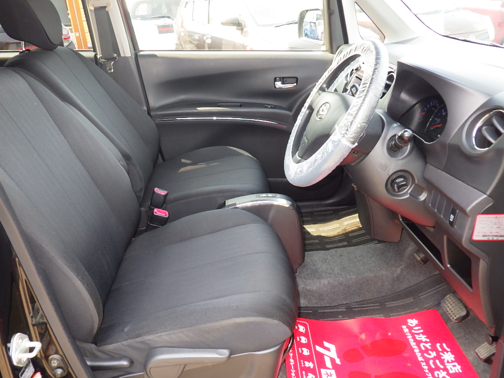 ダイハツ タントエグゼの画像3