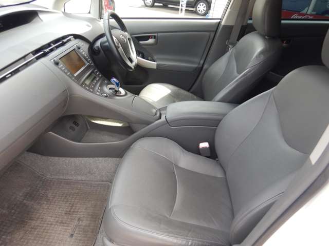 トヨタ プリウスの画像12