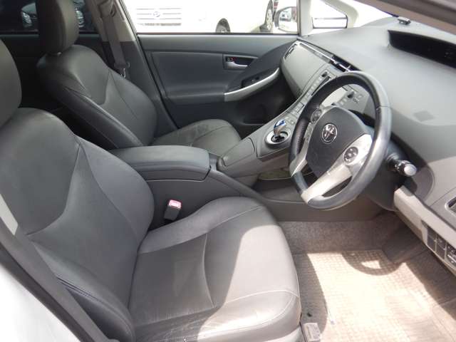 トヨタ プリウスの画像9