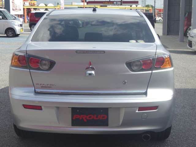 三菱 ギャランフォルティスの画像6