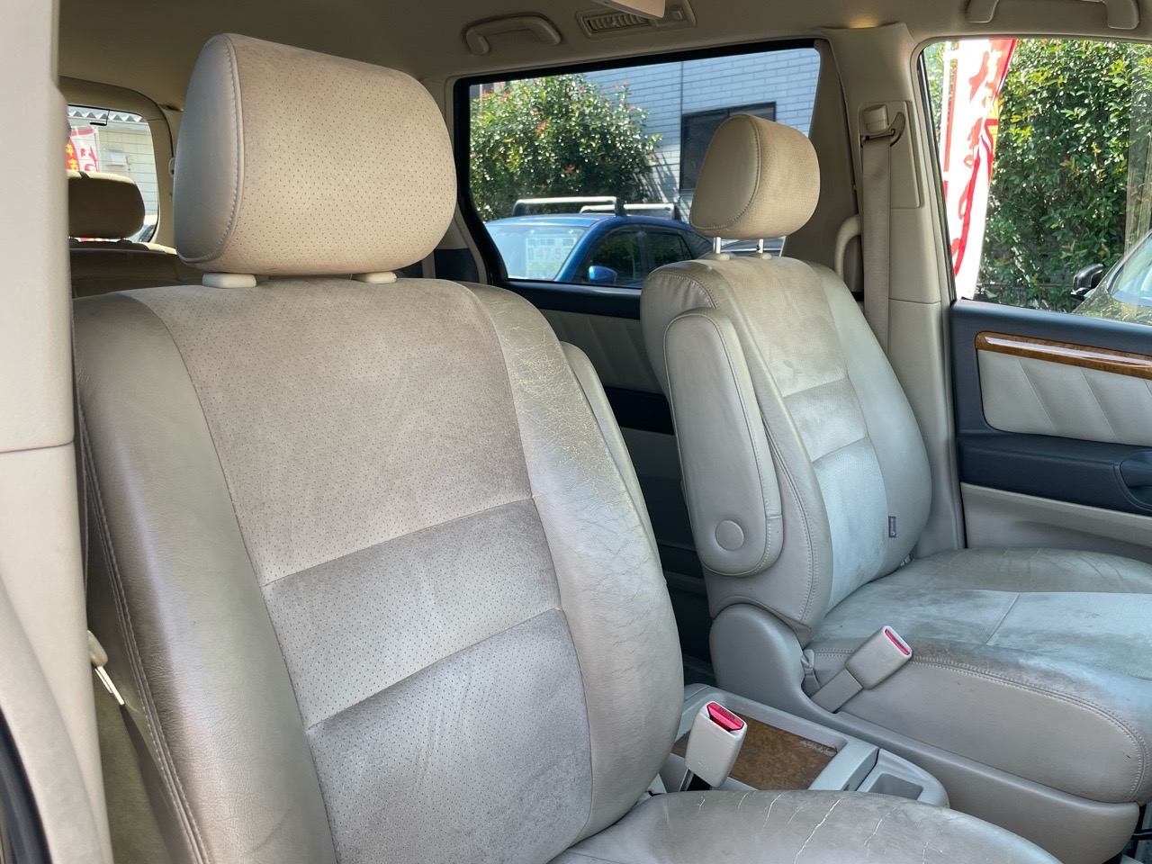 トヨタ アルファードGの画像15