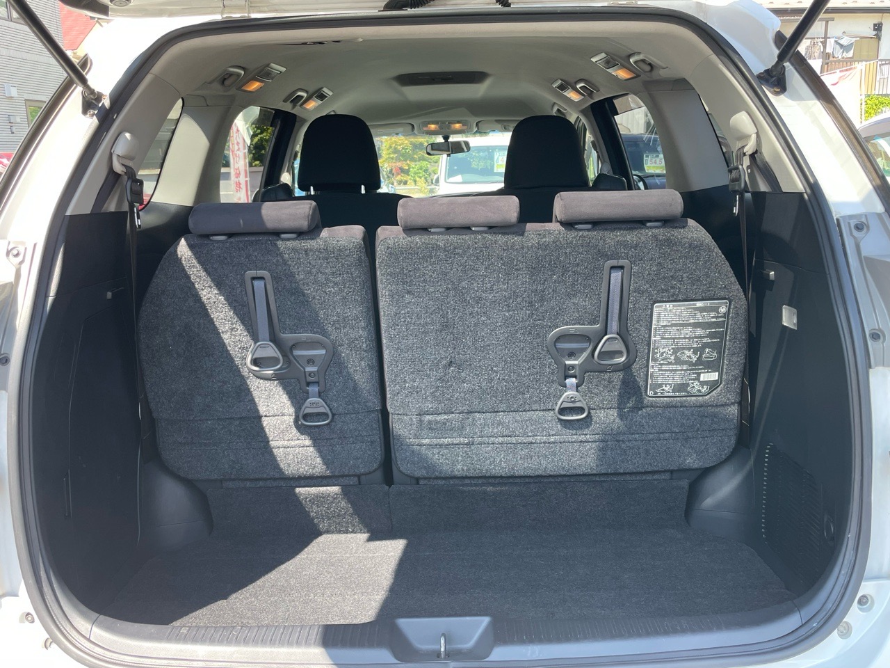 トヨタ エスティマの画像17