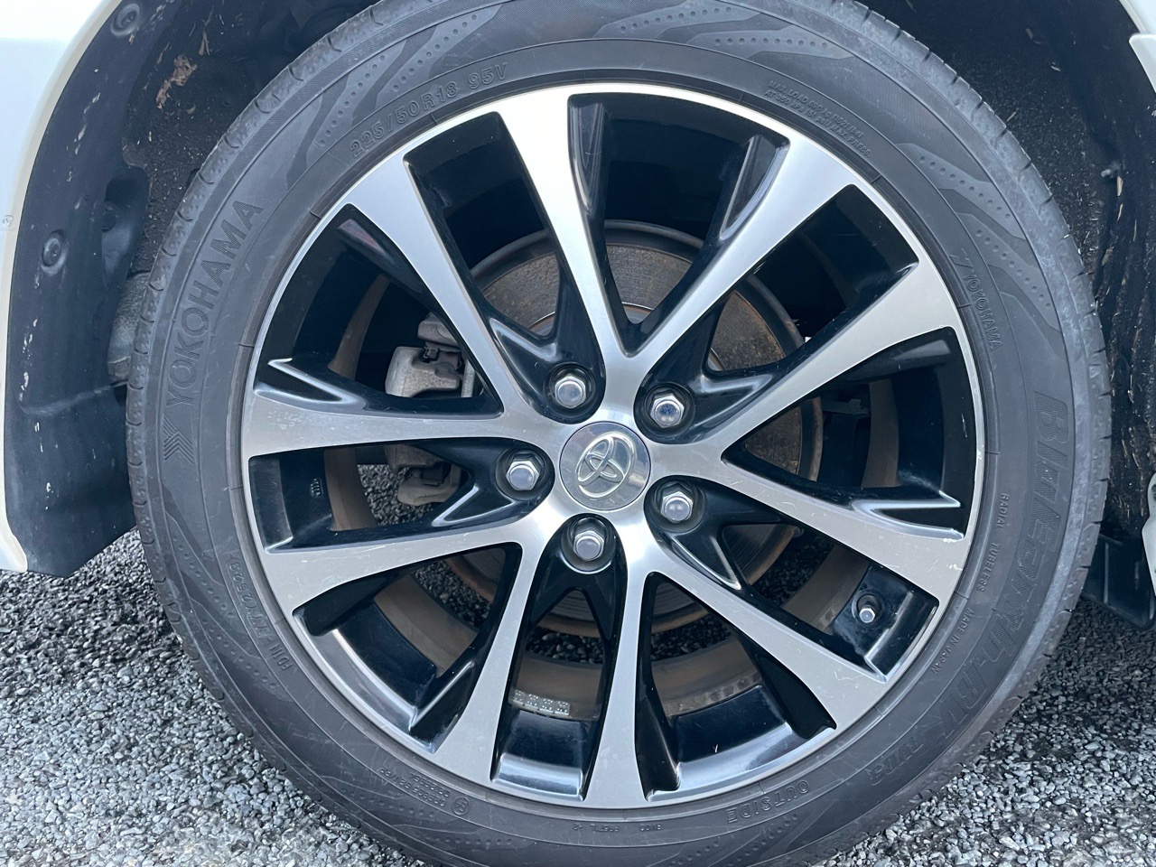 トヨタ エスティマの画像18