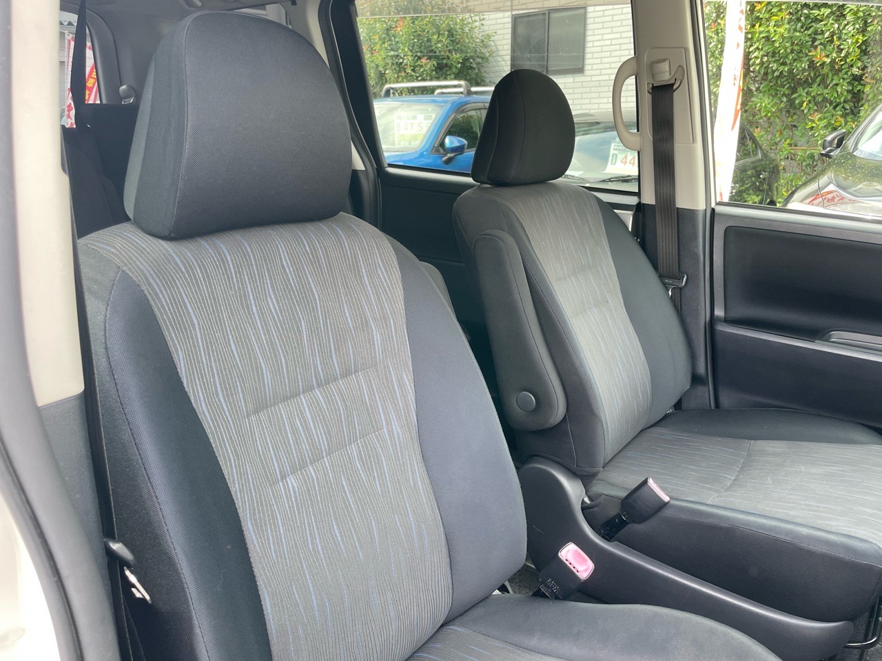 トヨタ ヴォクシーの画像15