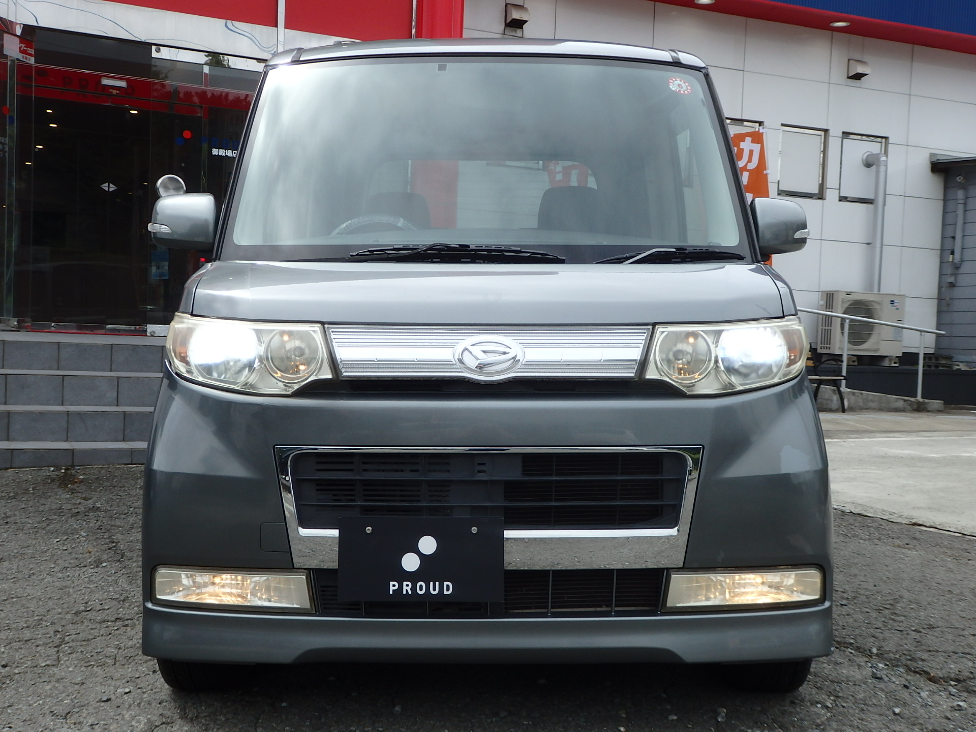 ダイハツ タントカスタムの画像2