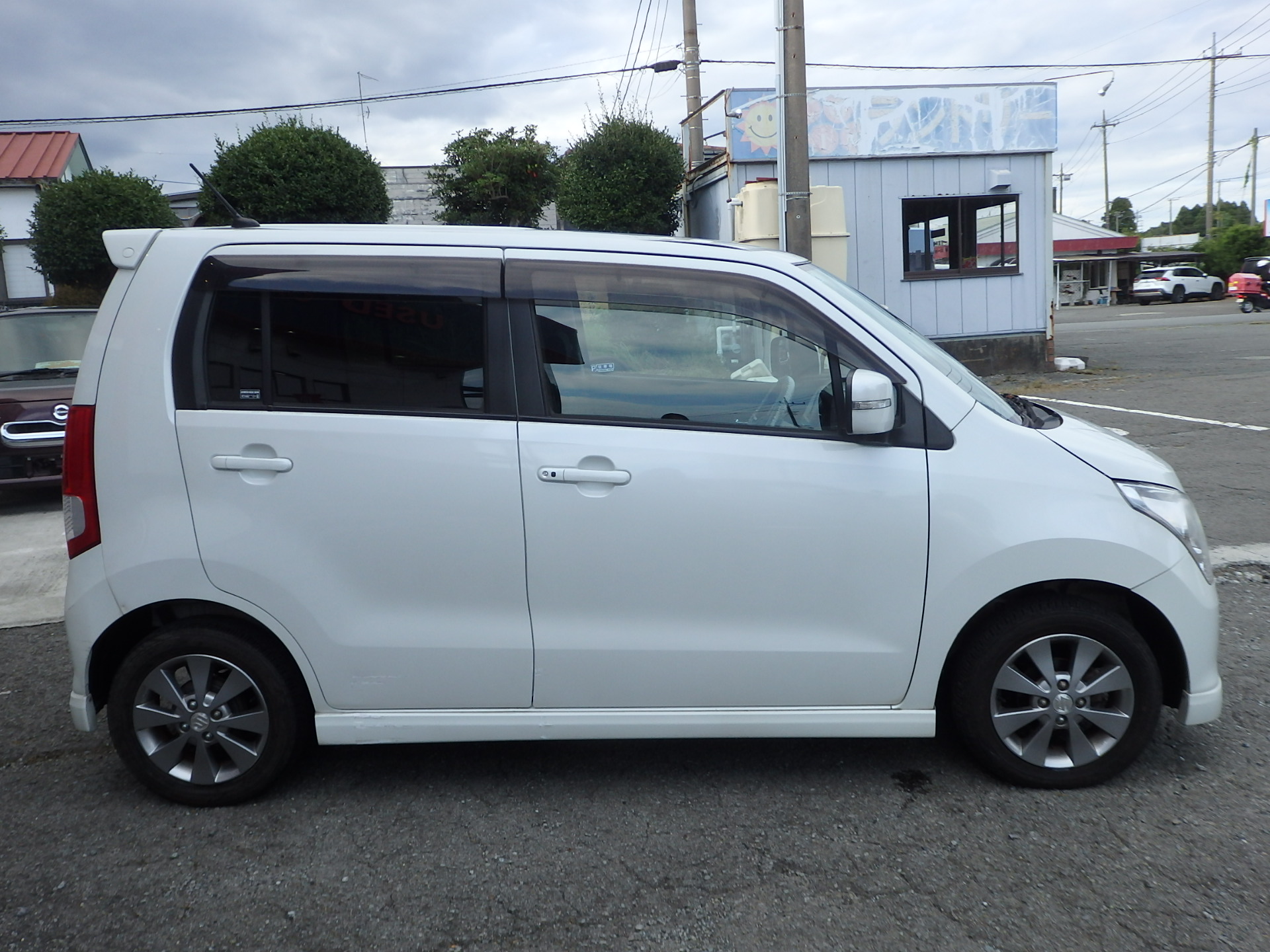 スズキ ワゴンRの画像4