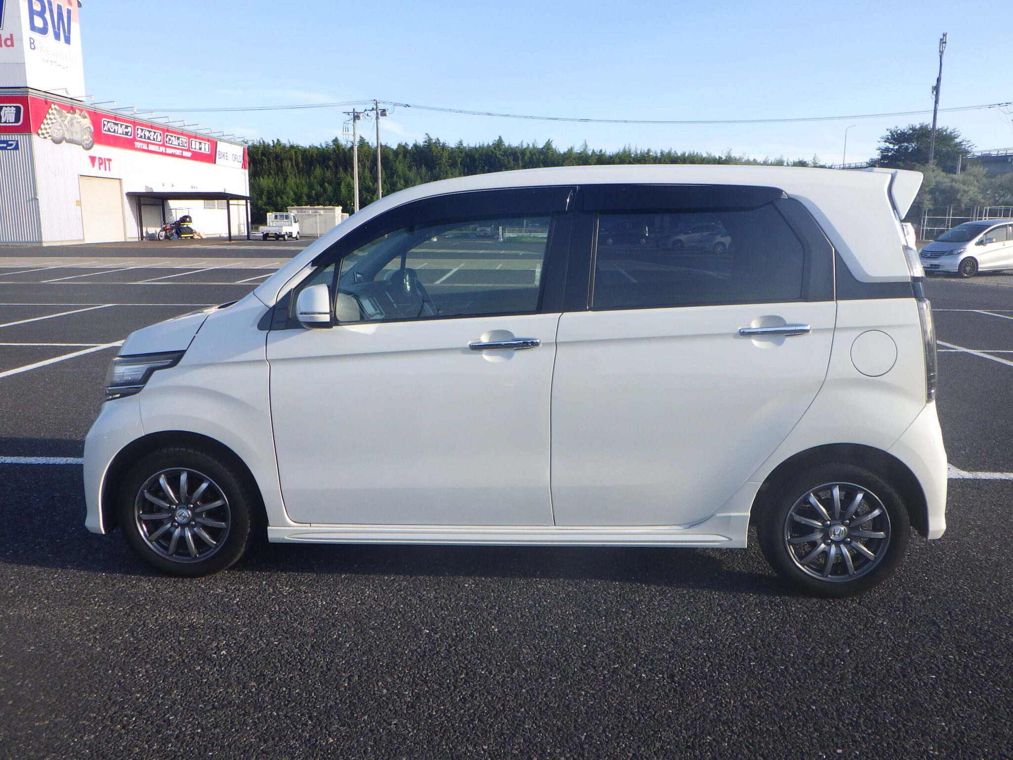 ホンダ N-WGNカスタムの画像8