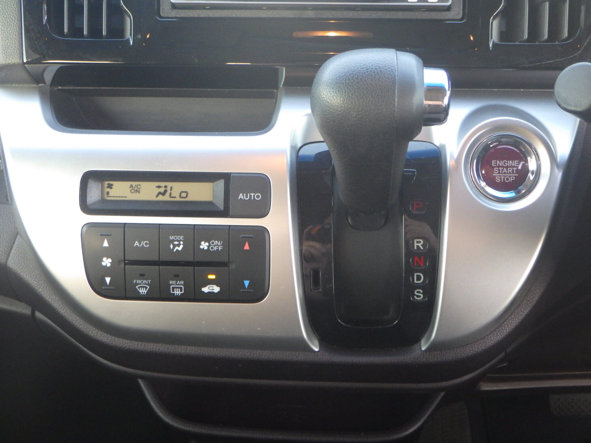 ホンダ N-WGNカスタムの画像17