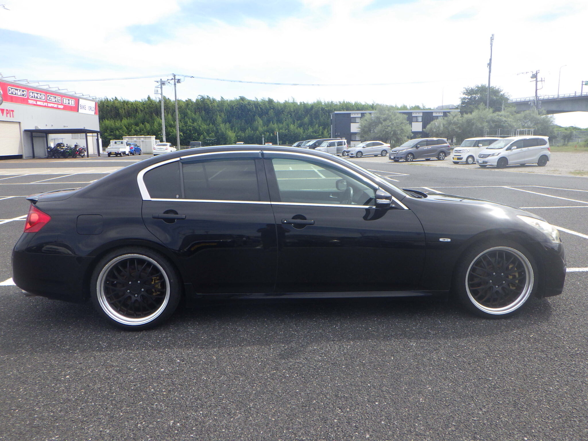 日産 スカイラインの画像4