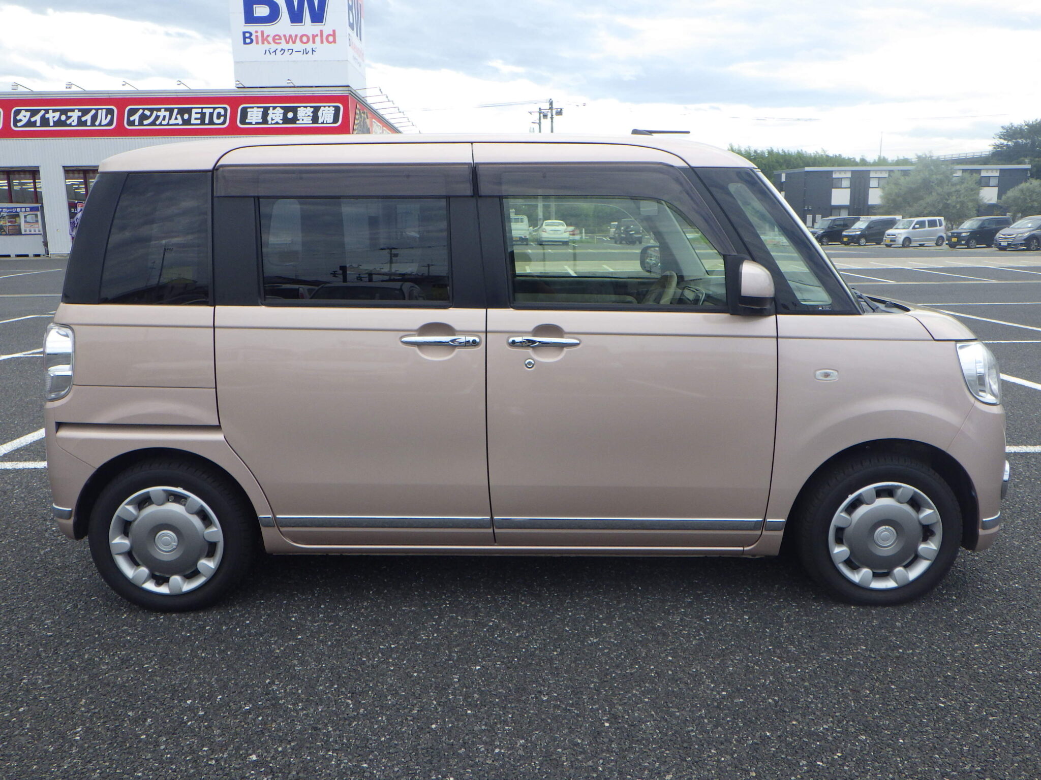 ダイハツ ムーヴキャンバスの画像4