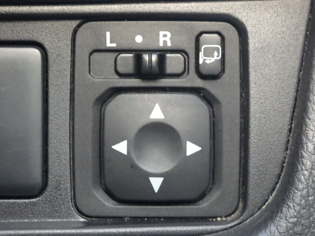 三菱 eKカスタムの画像14