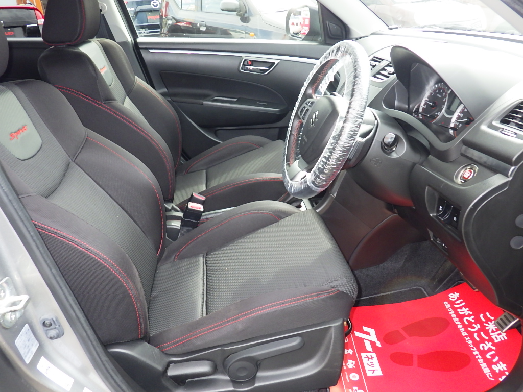 スズキ スイフトスポーツの画像3